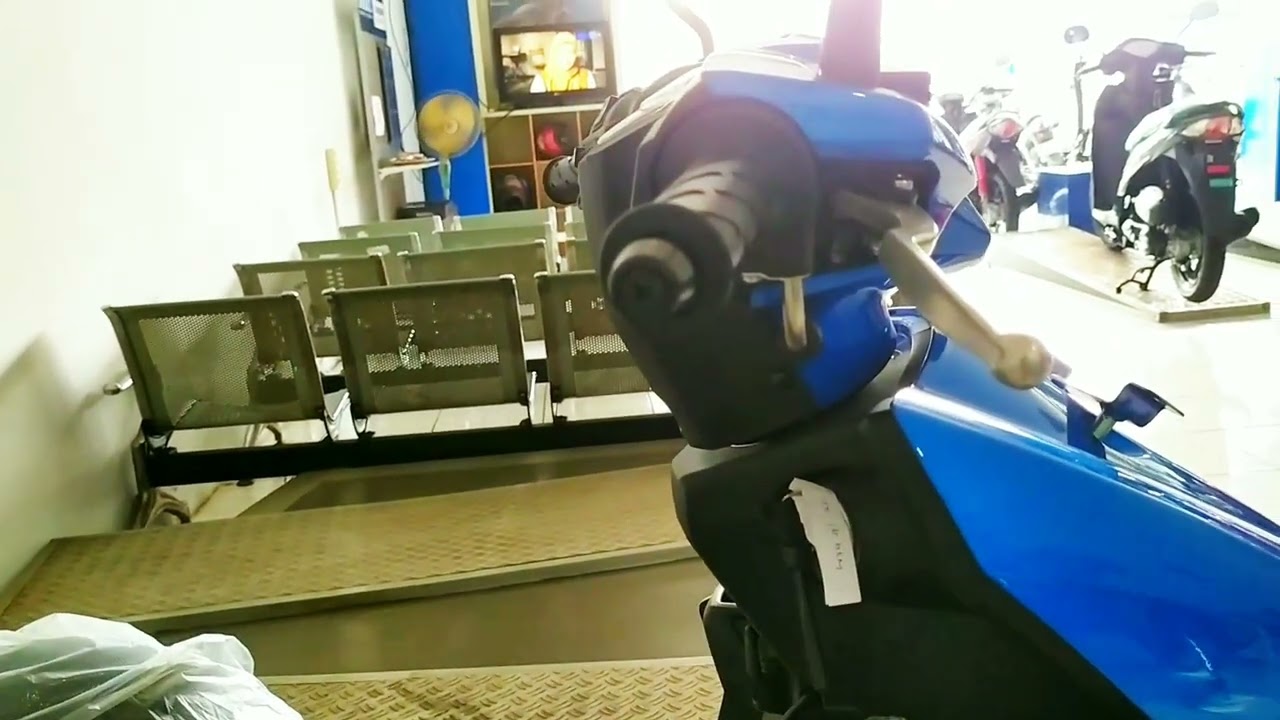WARNA BARU BIRU SUZUKI