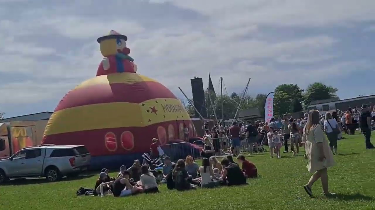 GOLCAR LILY DAY#huddersfield #yorkshire #fete #uk