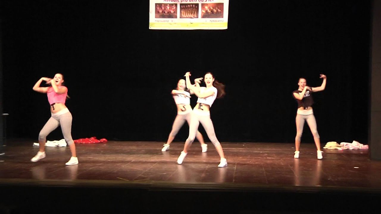 Akademie BM Fitness Havlíčkův Brod 2015: taneční vystoupení seniorek