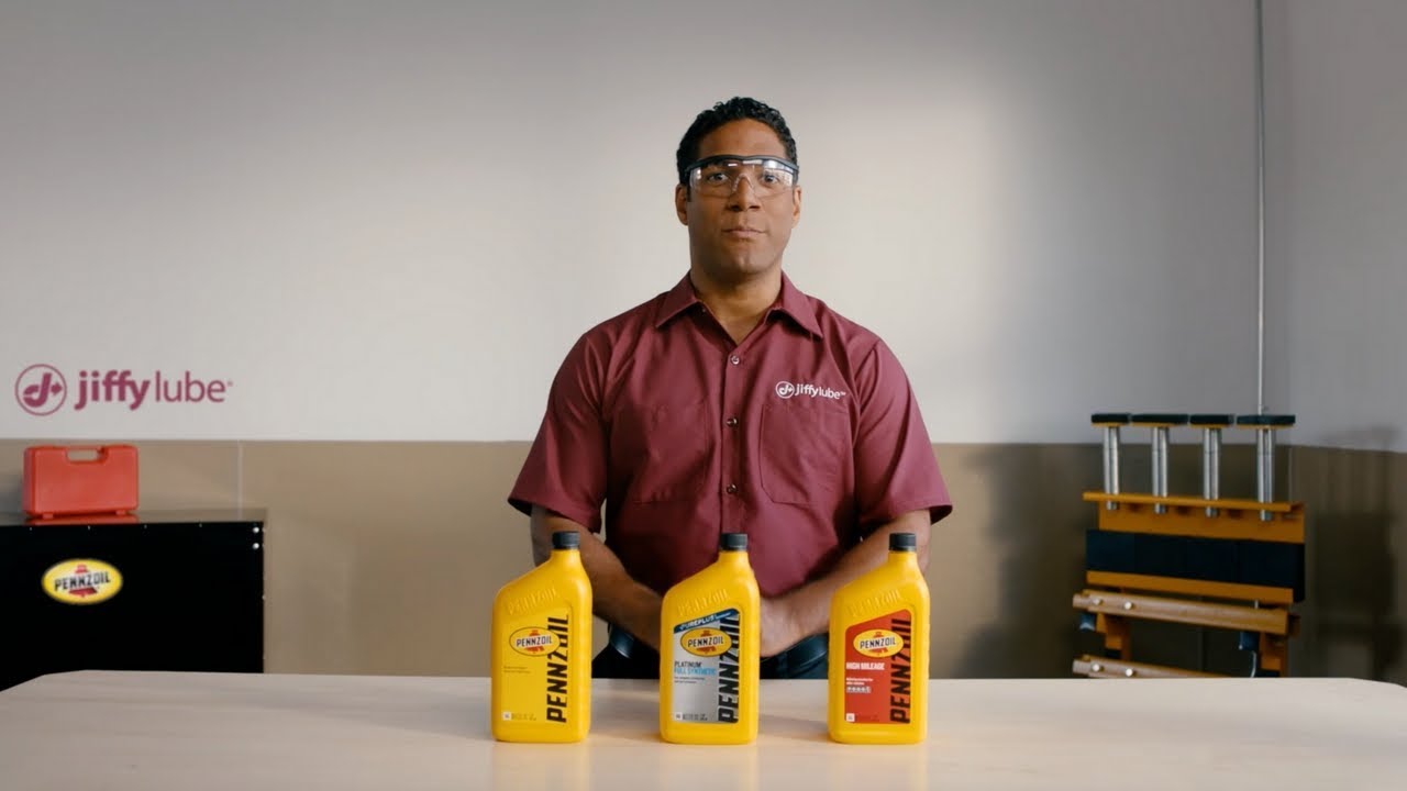 Synthetic Motor Oil vs Conventional: What's Best For Your Vehicle?