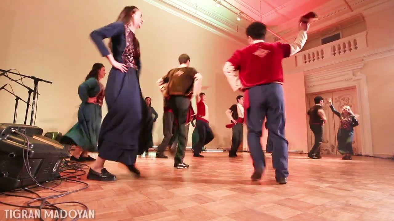 Անդոկ - Մամռ, Թովլամա