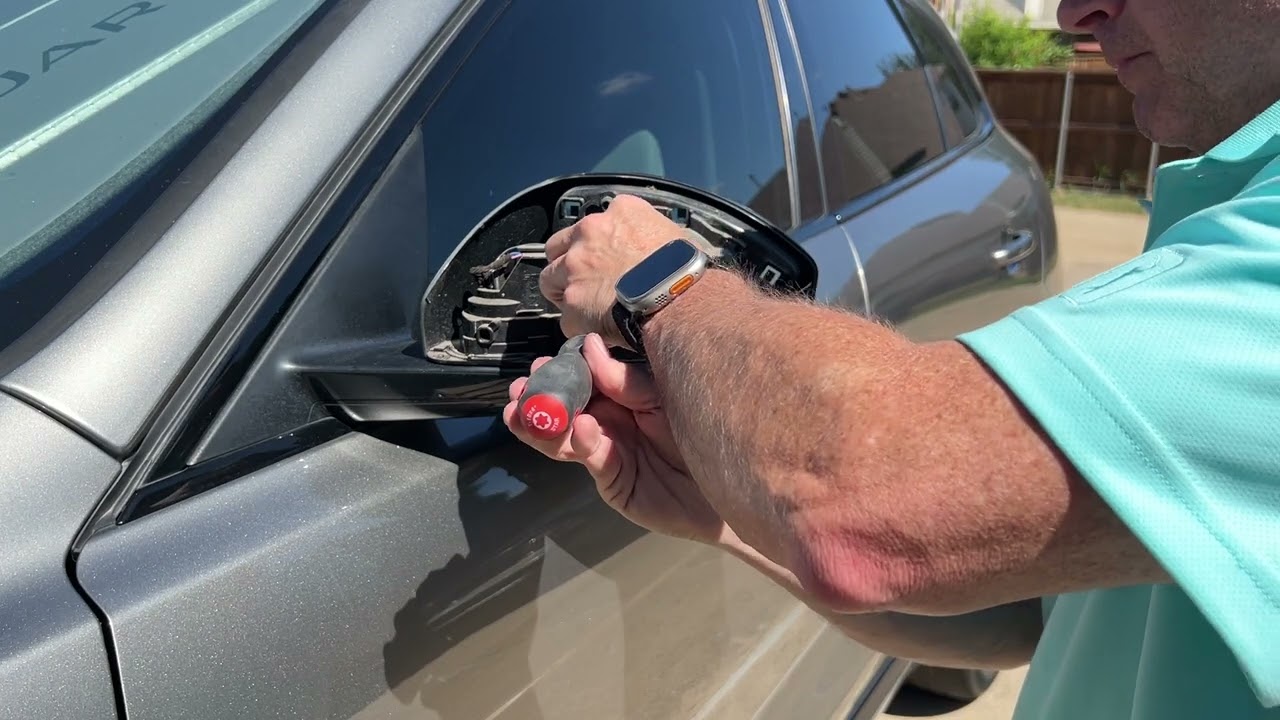 Jaguar F-PACE Sequential Mirror Light install