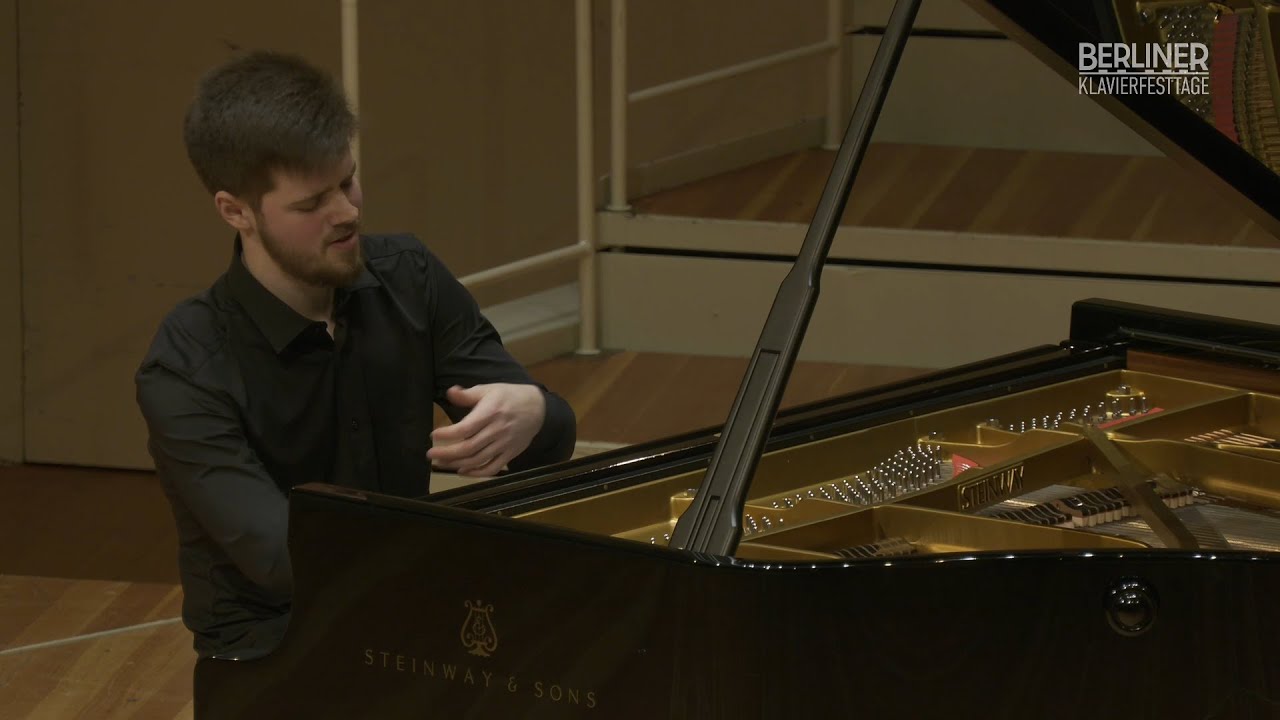 F. Liszt: Mephisto Waltz No. 1, S. 514 | Bogdan Dugalić, Berliner Klavierfesttage