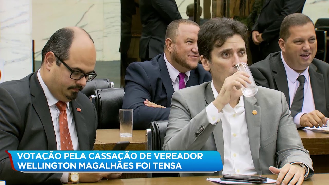 Câmara de BH decide cassar mandato de Wellington Magalhães