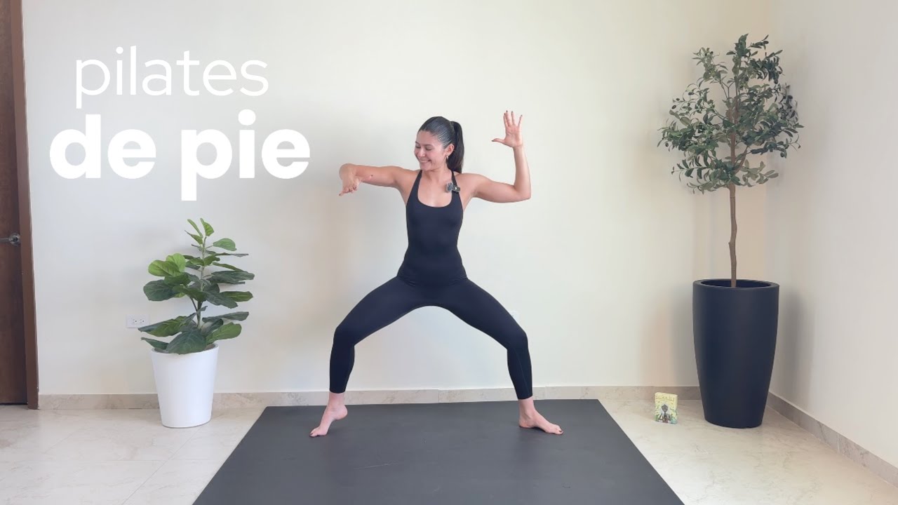 Pilates de pie brazos y piernas | Sin equipo | con Regis