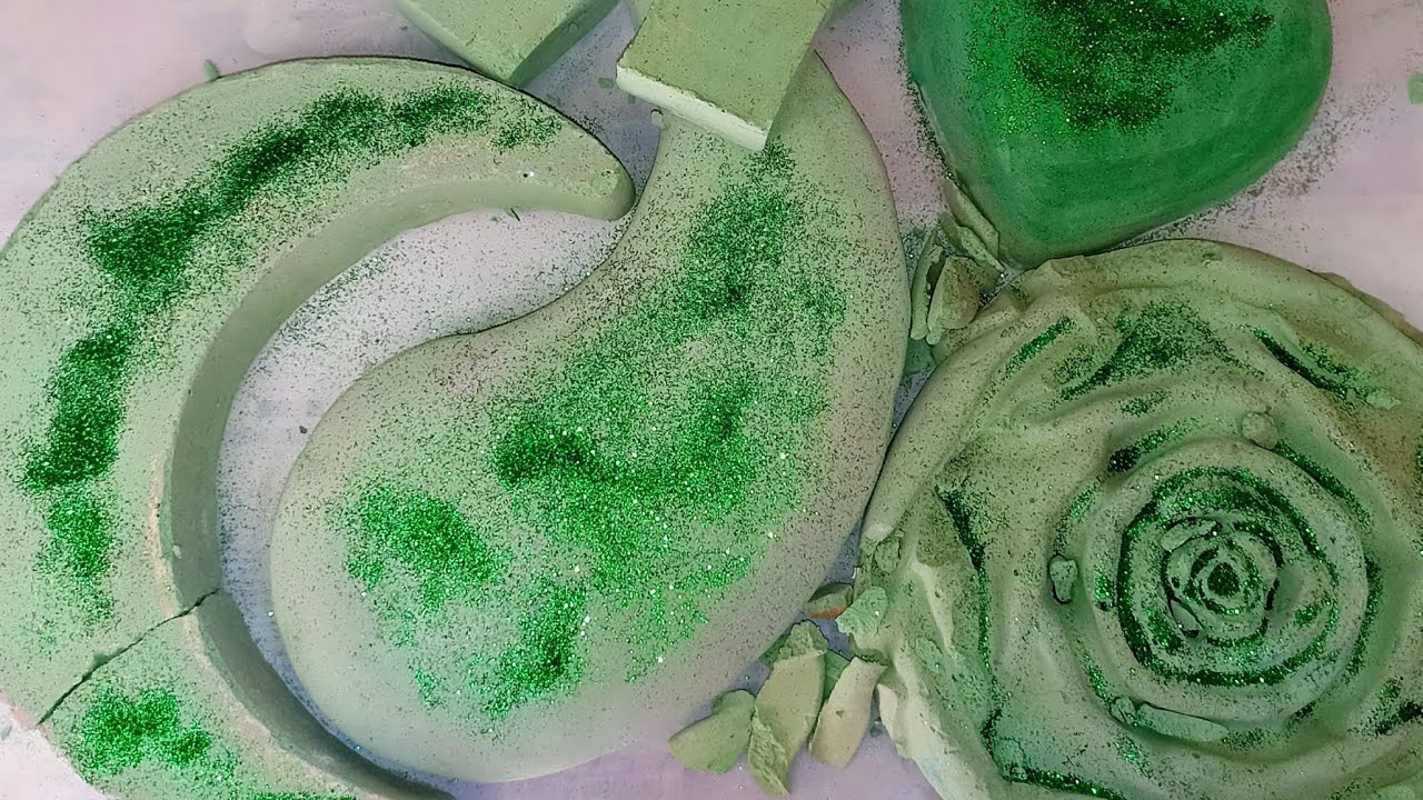 Reform 💚☘️🪴 chalk crush 💨💨