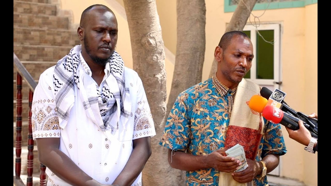 Samafale C/maalik Muse Coldoon Oo $15,000 Oo Dollar Ku Wareejiyay Maxbuuskii 20-sano Xidhnaa.