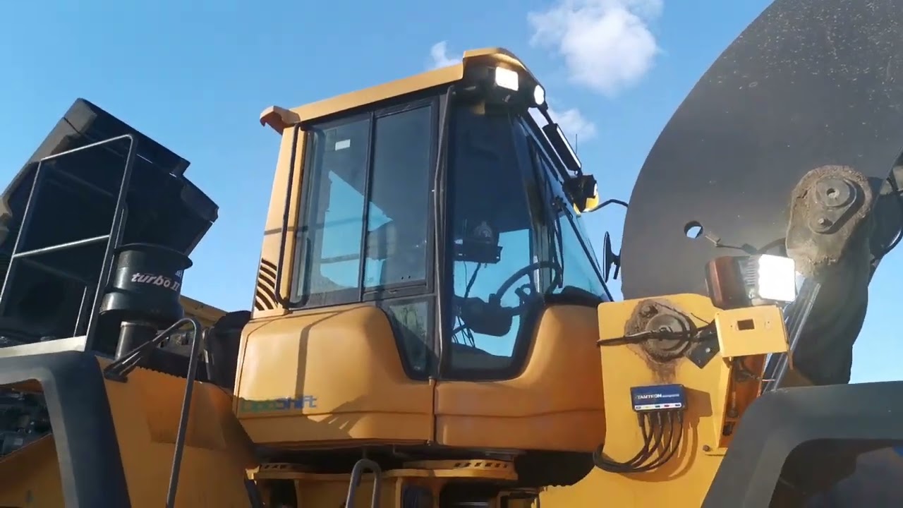 Volvo L 250G, vm 2013