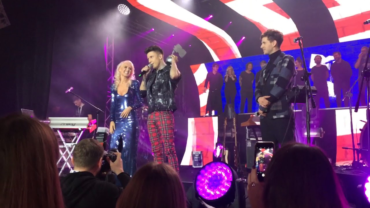 Wręczenie nagrody MTV- Najlepszy Polski Artysta (Dawid Kwiatkowski/ MTV EMA pre-party/09.11.2017)