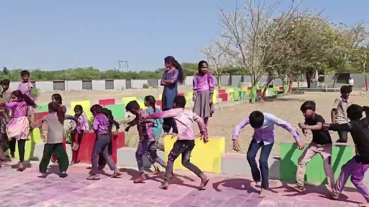 જામવાડા પ્રાથમિક શાળા ધૂળેટી ની ઉજવણી