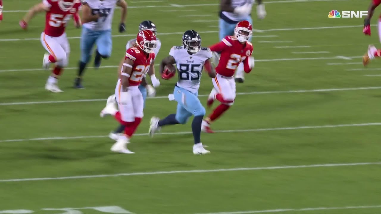 Chigoziem Okonkwo Breaks Tackles for HUGE Gain!