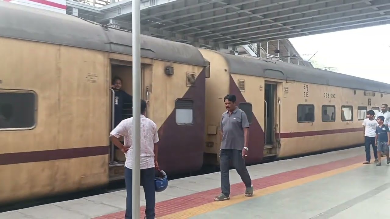 Life of train manager how to become a loco pilot and how to become a train manager 