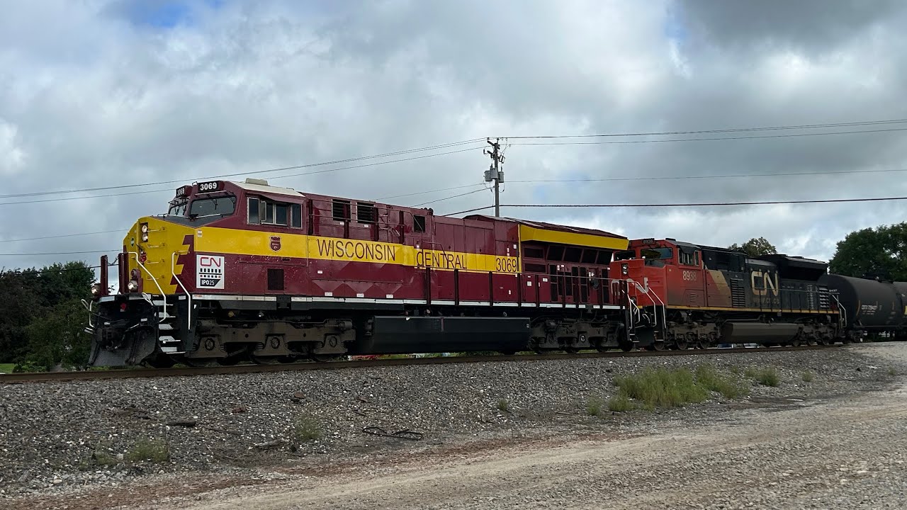 Railfanning In Wisconsin Late August Part 2 FT Trains at Duplainville FT WC HU, KCS and more!