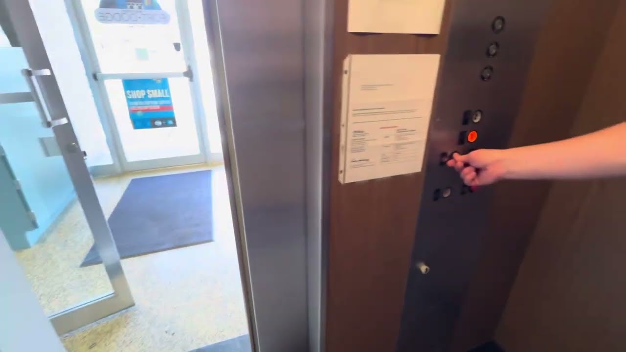 Checkup on the Westinghouse Hydraulic Elevator - Main Street Fort Dodge - Fort Dodge, IA
