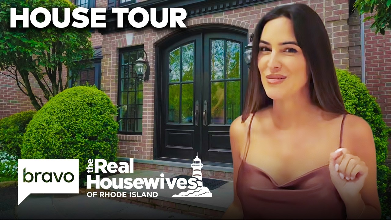 Kelsey Swanson Shows Her Mansion: 