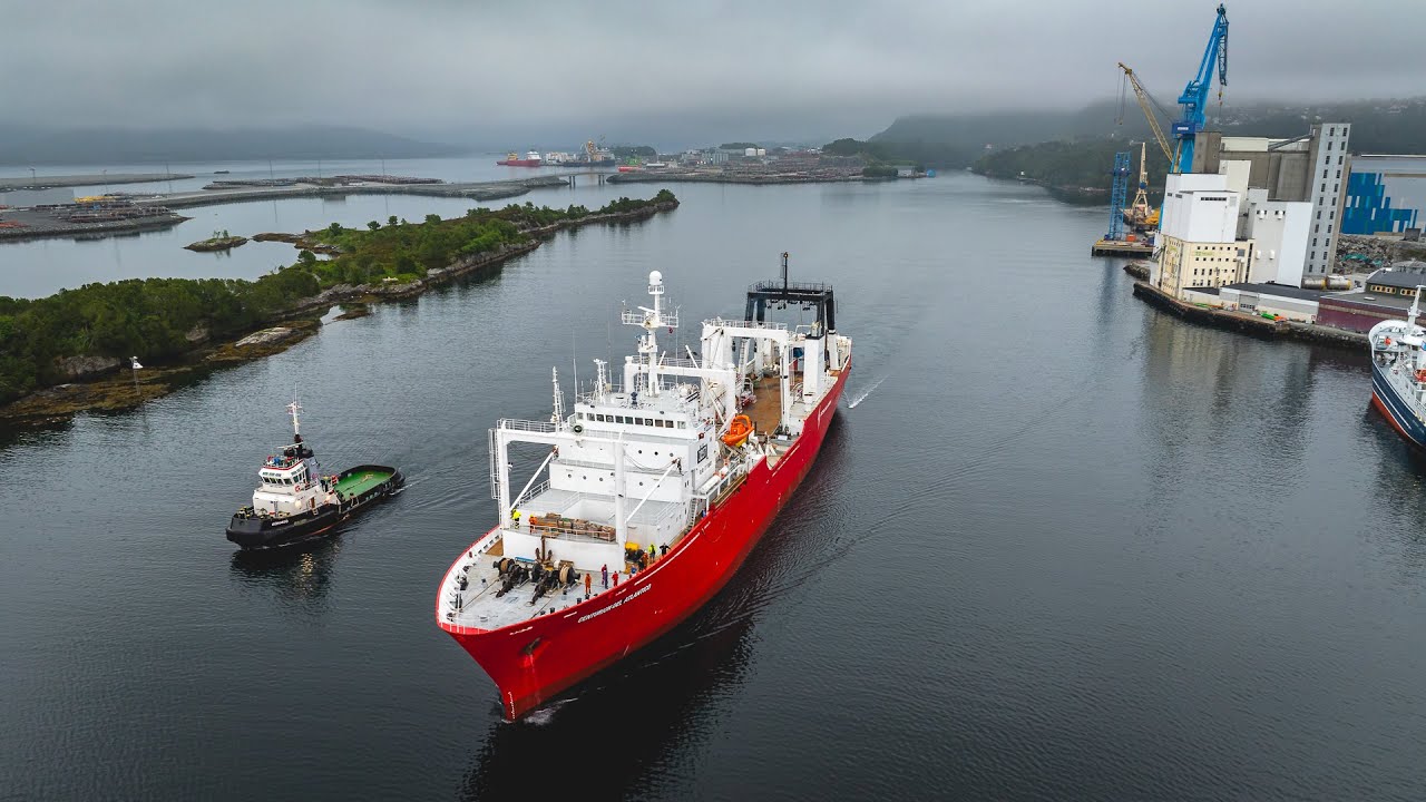 Centurion Del Atlantico departure from Westcon Yard Florø, 25. june 2024