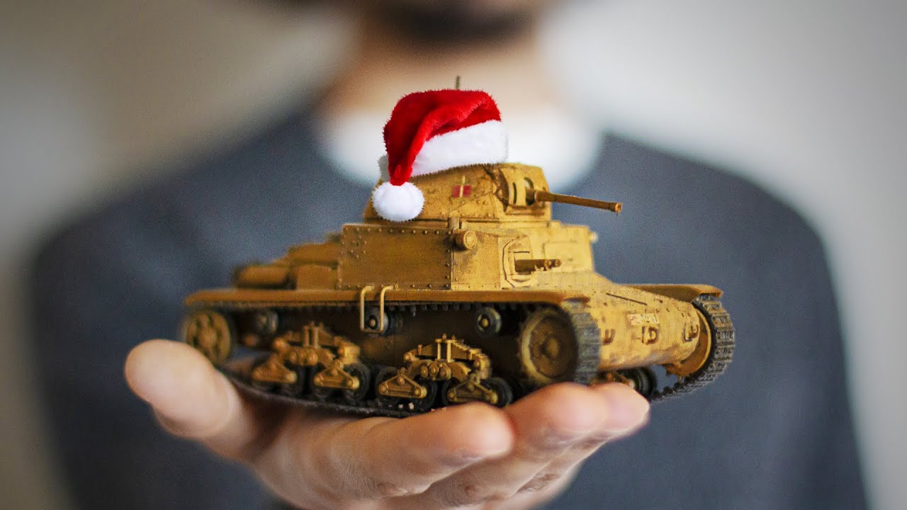 Sai DISEGNARE un CARRO ARMATO di NATALE? 🎄🎁