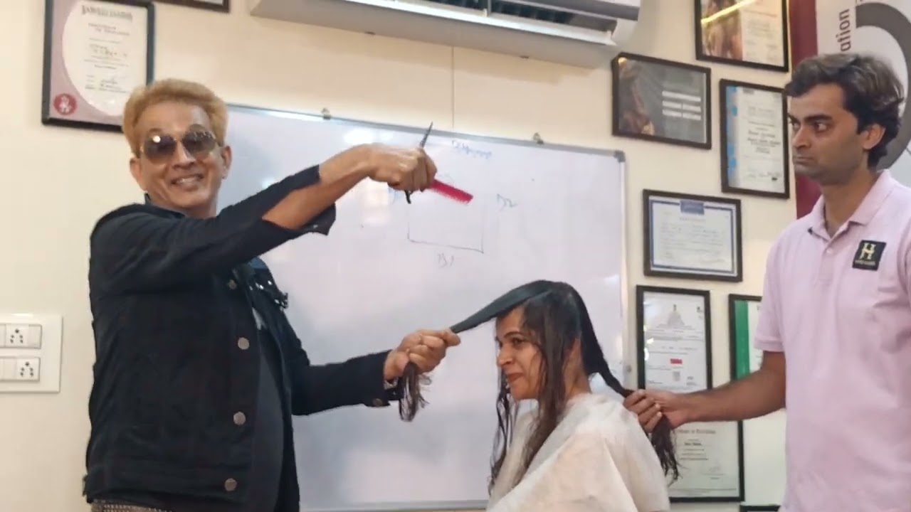 Jawed Habib hairstyles hair academy in Mumbai