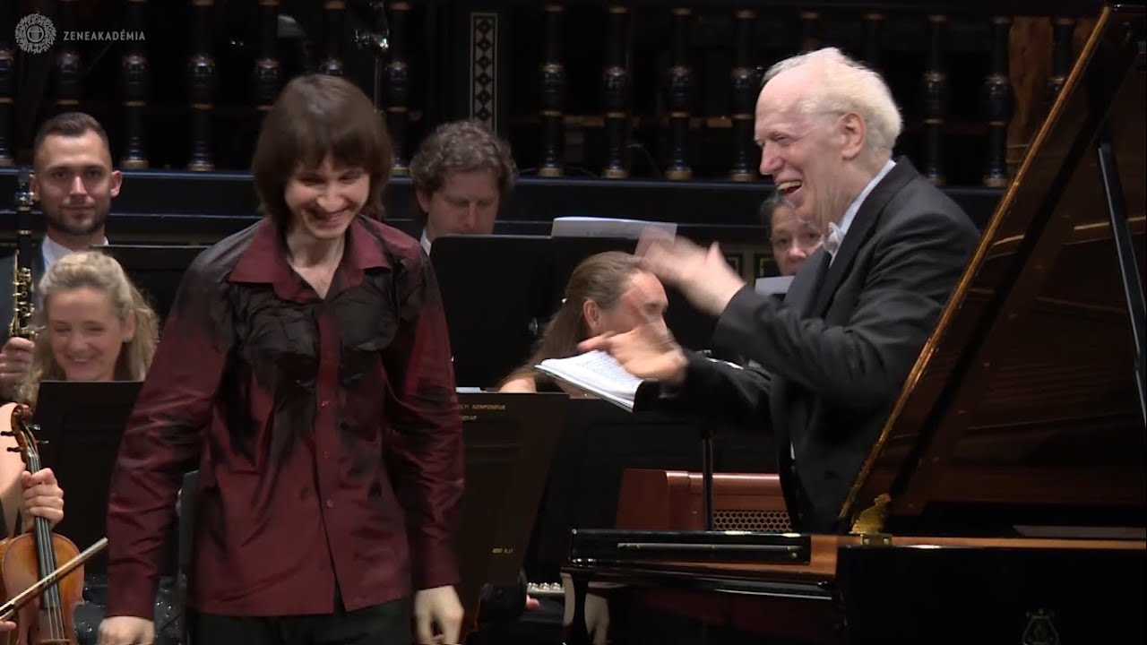 Bartók: Piano Concerto No. 2 - Ádám Szokolay/János Kovács