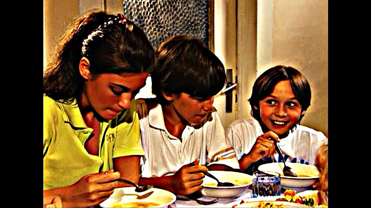 Arka Sokaklar - Metin Tekin Gizli Görev Nataşalar