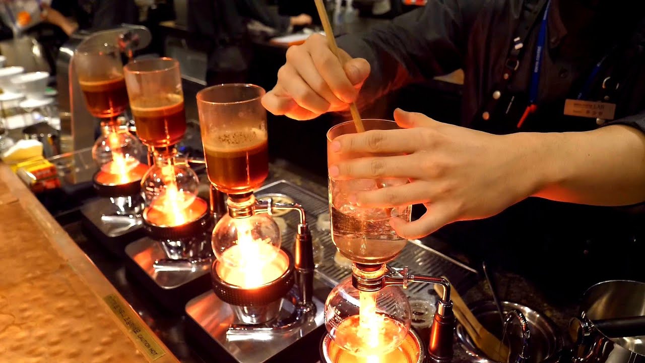 Удивительный процесс приготовления кофе в самом известном кафе Кореи - Korean street food