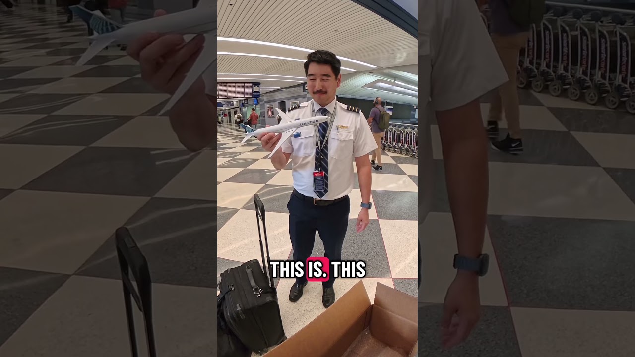 I gave a United pilot a paper airplane 777-300ER! Template by Hermercraft, link in bio.