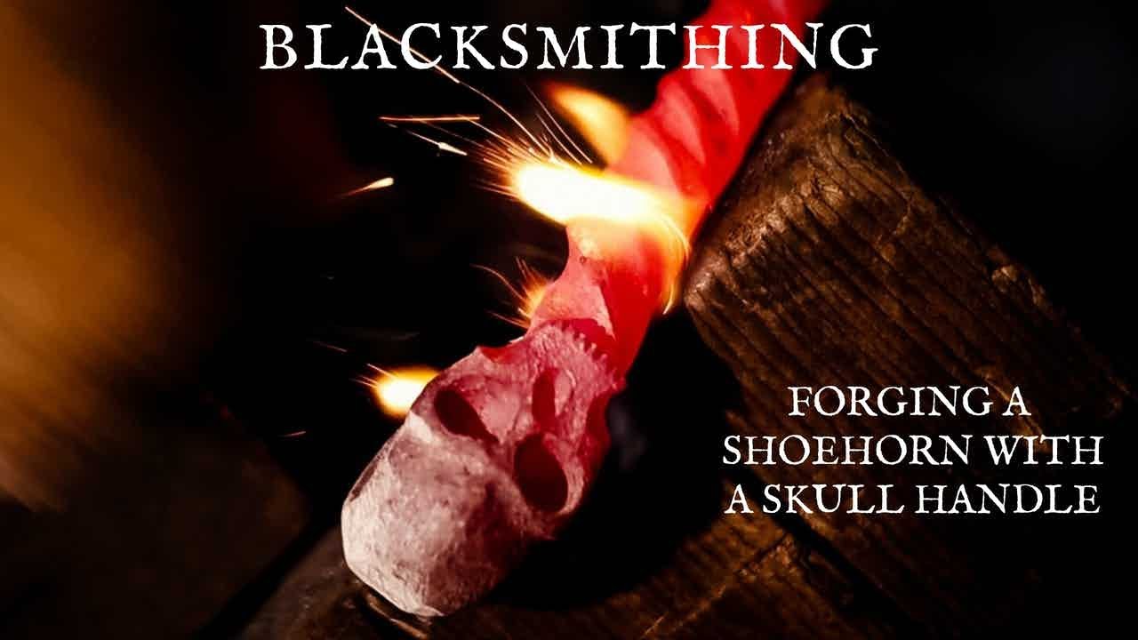 Blacksmithing | Forging a shoehorn with a skull handle