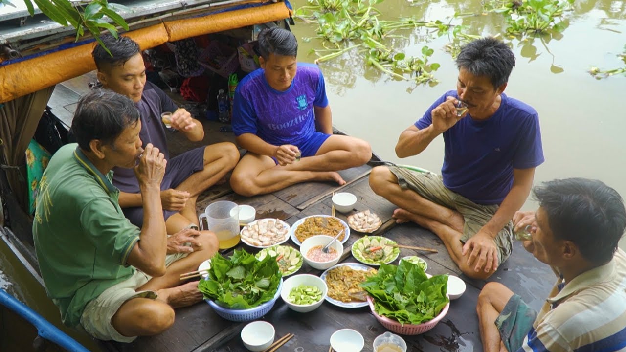 Cà Na Mùa Nước Nổi kẹp Mắm Sống, 