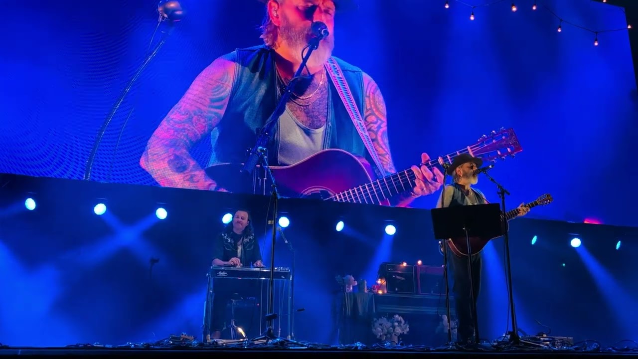 City & Colour: Bobcaygeon LIVE (full) at Budweiser Stage on June 20th, 2025 (Tragically Hip cover)