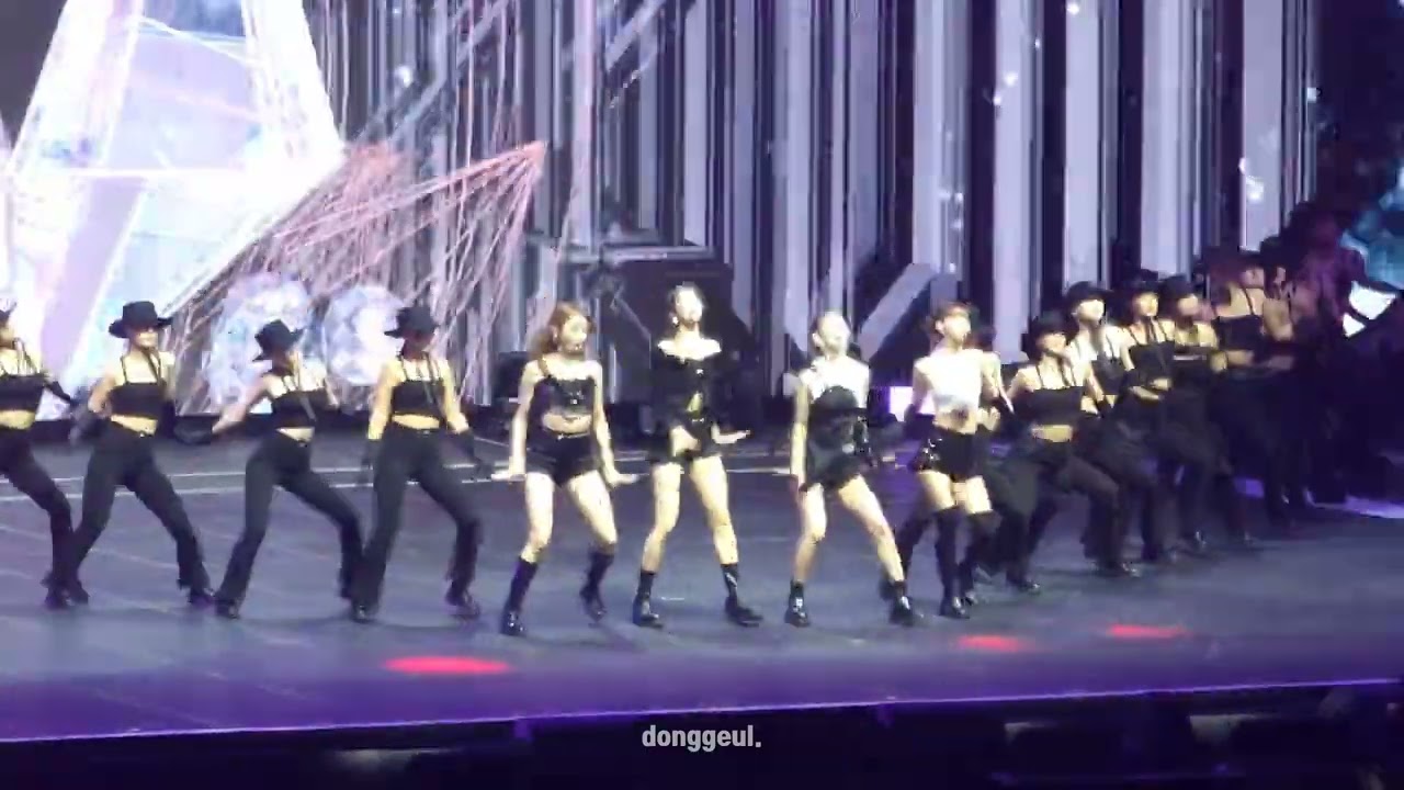 221008 TMA 더팩트 르세라핌 fearless 직캠 + 퇴장