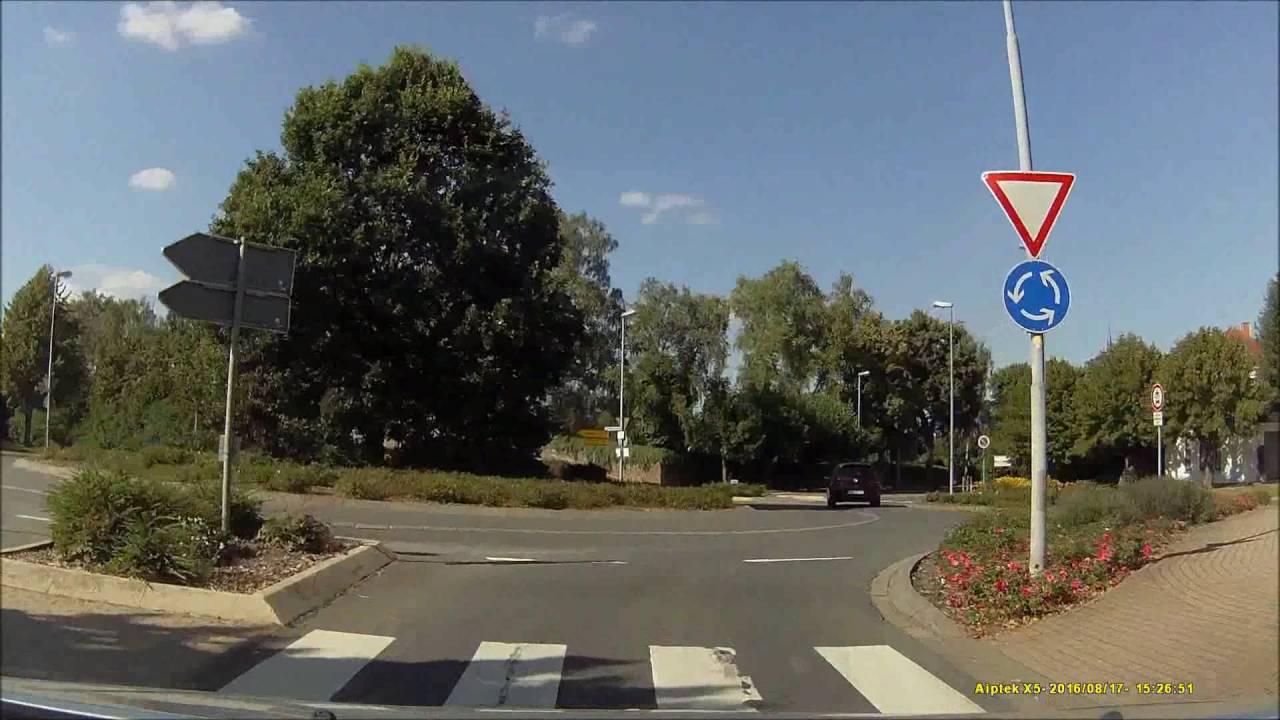 Ortsdurchfahrt im badischen Odenwald/MOS: Mudau (Süd rein, NW raus)