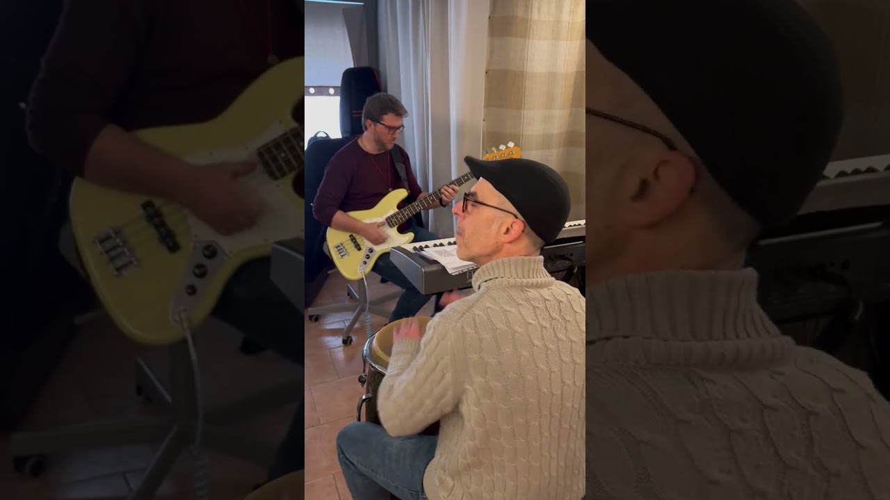 BRAZILIAN LOVE AFFAIR (George Duke) - DrumJBass jam along