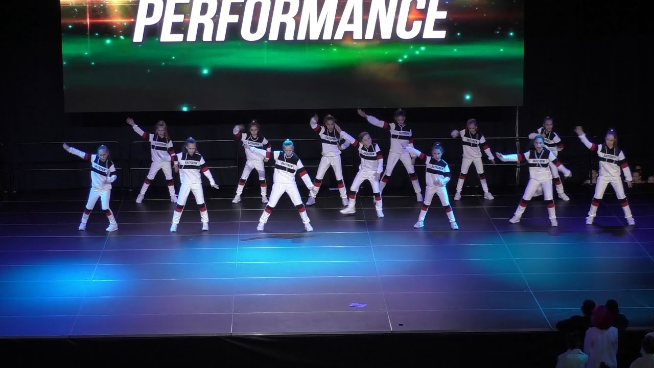 Easy Crew / International Dance House (Минск)  - Танцевальный фестиваль BIZON 2019 / Street Dance