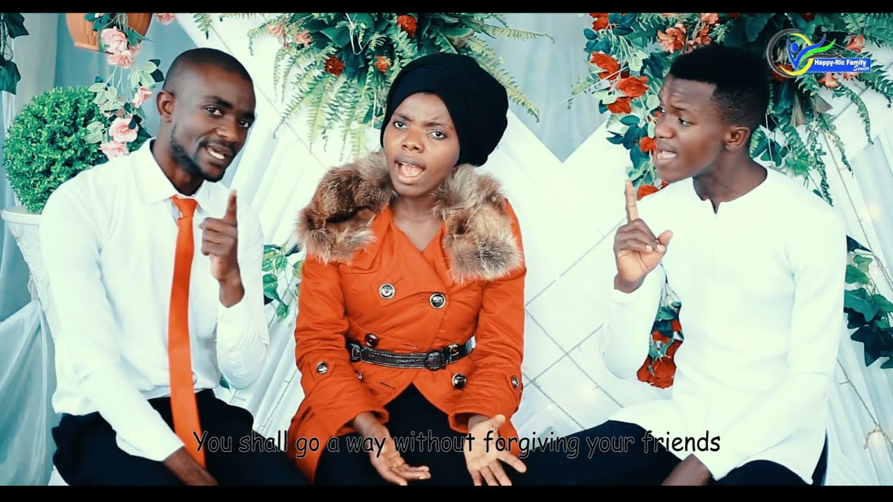 Herubunyene By Happy-Ric family senior