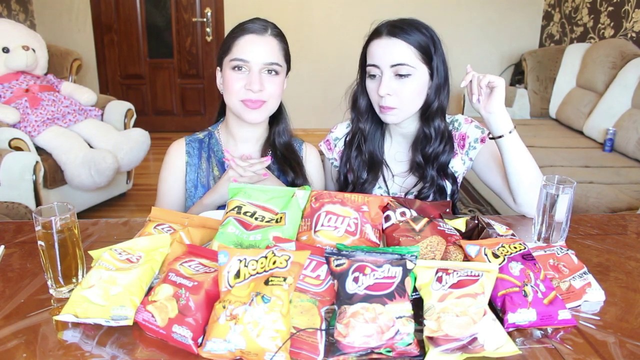 15 ПАЧЕК ЧИПСОВ / КАКИЕ ЛУЧШЕ? MUKBANG #AykaEmilly askFatima