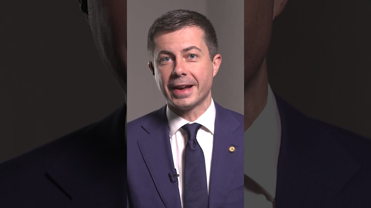 Should there be an age limit for running for president? #ianbremmer #gzeroworld #shorts