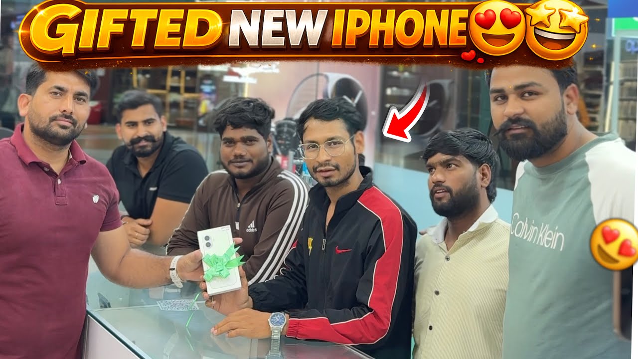 Jassi Ko Naya Iphone Gift Kar Diya😍 Khushi Dekho Ladke ki🤩 | Abhishek | Deepak Anish Comedy 