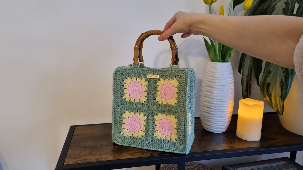 Geantă croșetată manual (Granny Squares; Patratele bunicii) #OmaQuadrat #crochetbag #tutorial 