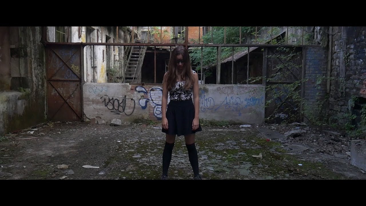 Ornella Tempesta - Dingue [Clip officiel]