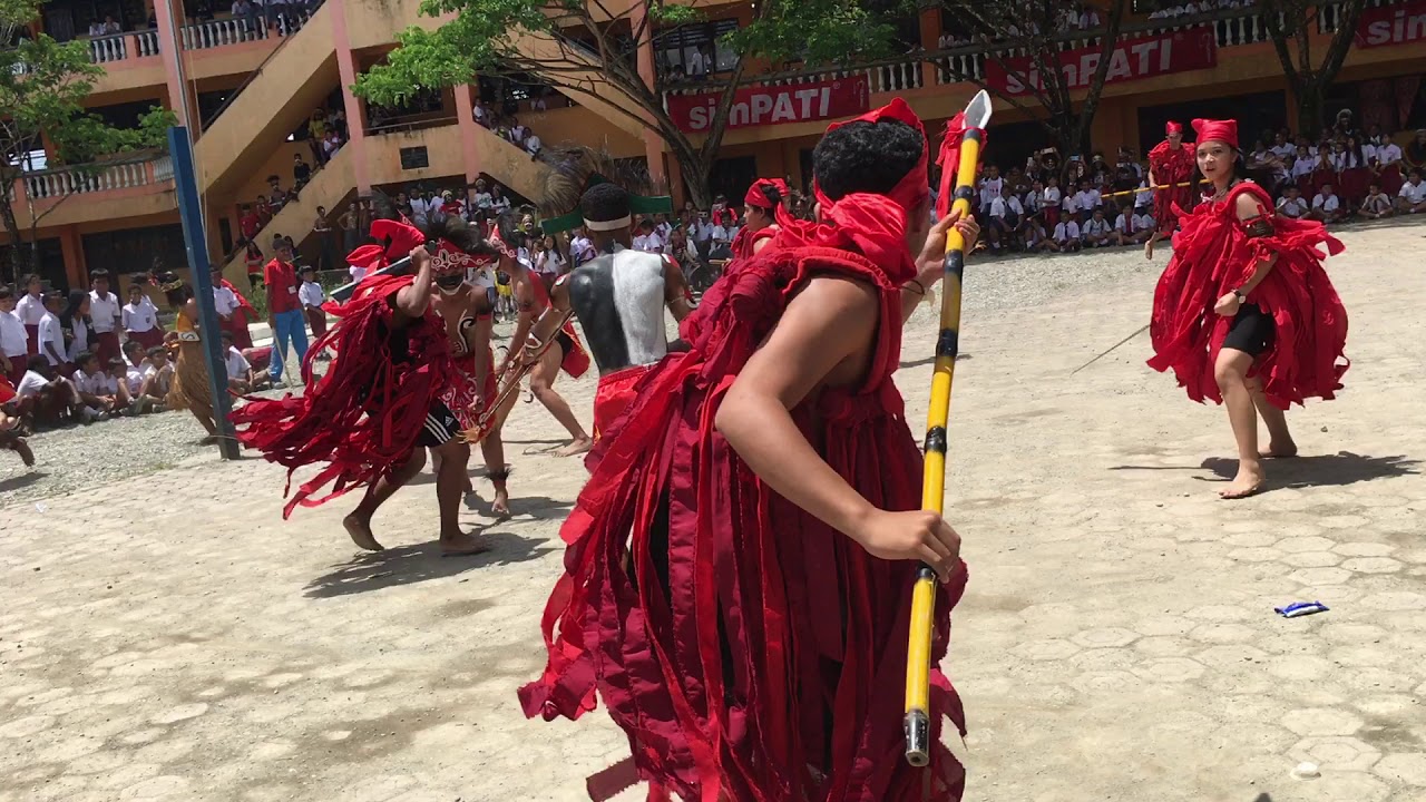 Tari Pangkur Sagu × Kabasaran (SMA ADVENT TIMIKA)