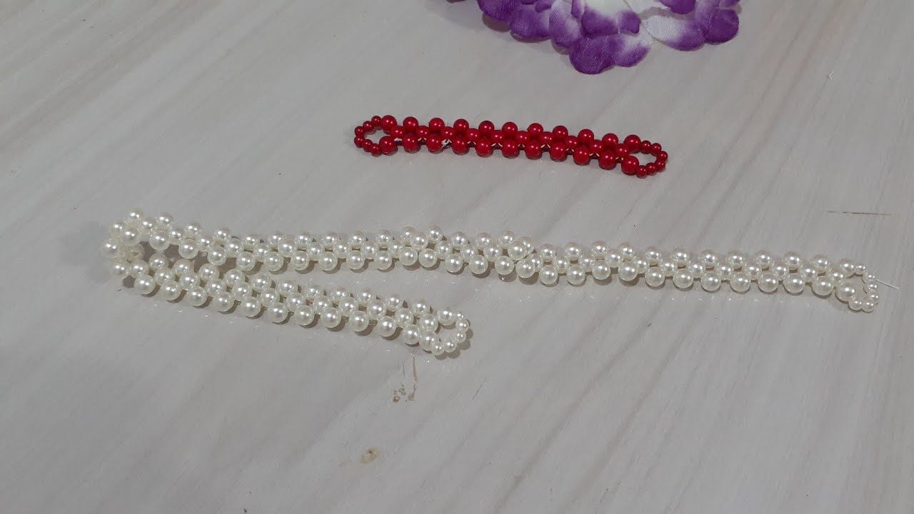 tiara de pérolas para bebê.