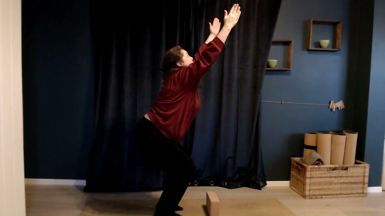 Dag 10   Stående morgenyoga