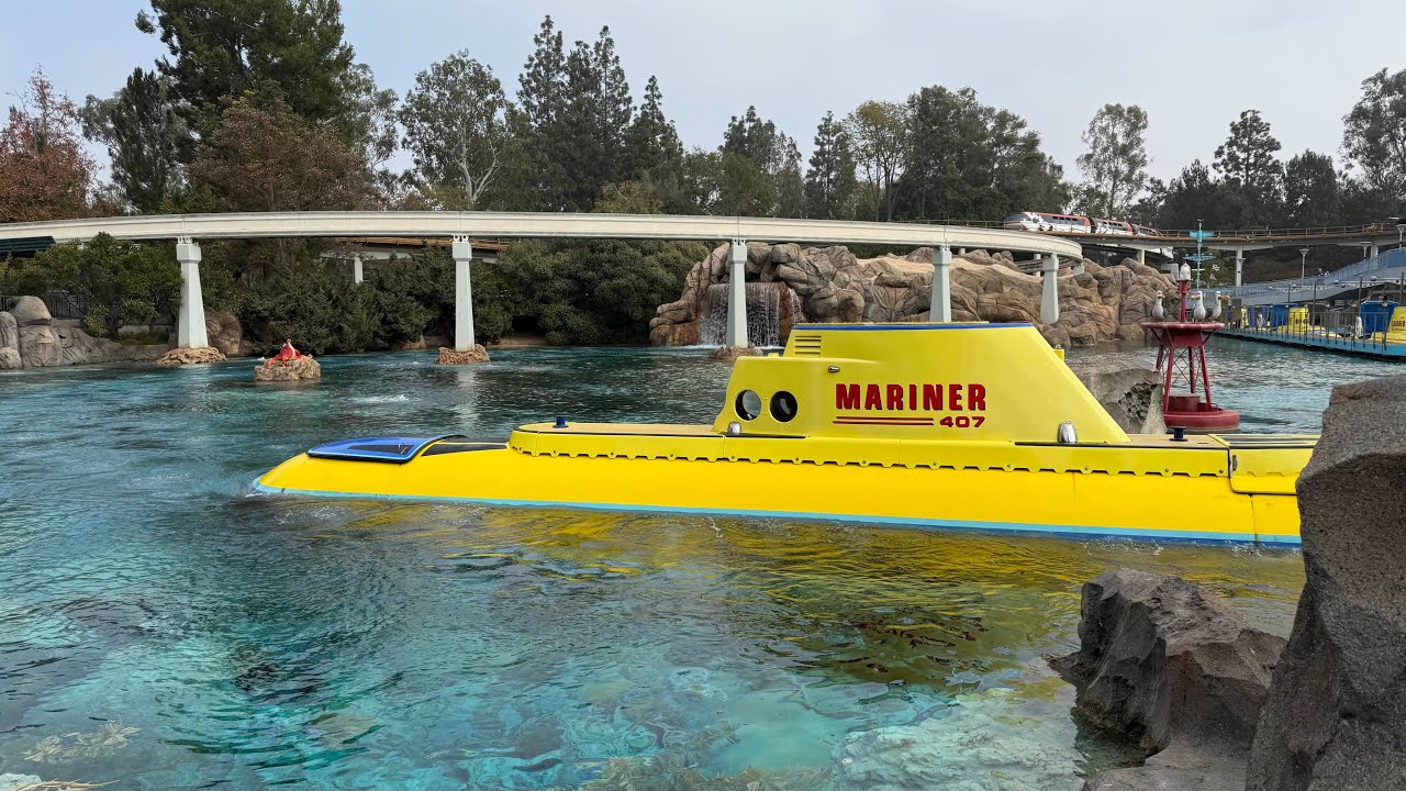 Finding Nemo Submarine Voyage Full Complete Experience 1080p POV with Low Light Disneyland 2022