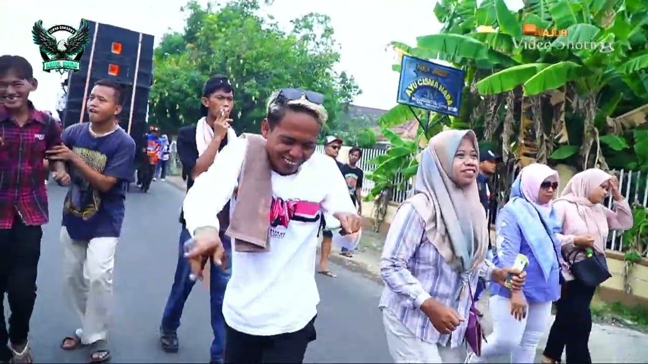 NGAPLANG NGAPLANG  SINGA DANGDUT ARIEL NADA