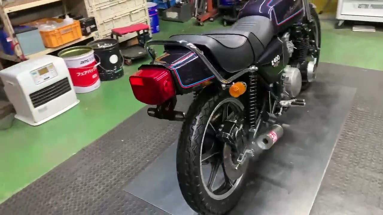 Bell-Auto KZ500B 始動動画　フルカスタム　E2カラー ダブルディスク　マフラー　社外サスタンデムバー純正タイプオリジナルアンコ抜きシート　マーシャルライト　セミアップハンドル