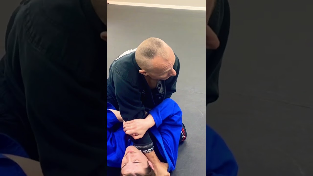 🥋 Paper Cutter Choke in Seconds! Quick & Brutal Submission