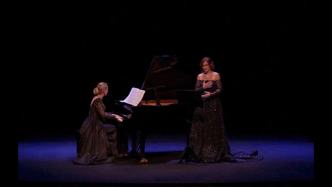 PianoConVoce presents 