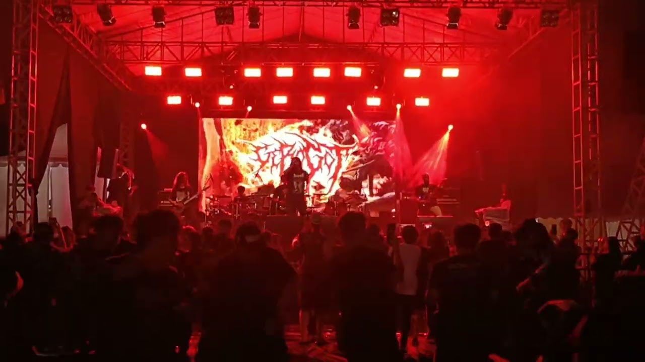 Gerogot - intro ➡️ Unpredictable Live at 51 FEST 