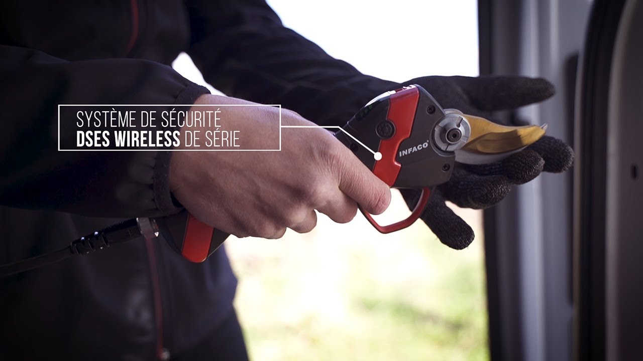 FR - Sécateur F3020 / gamme POWERCOUP PW3 - textes français - INFACO