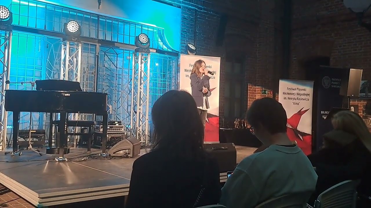 Aleksander Szwarnowiecki ,, Cisza - Modlitwa katyńska